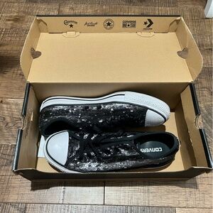 Converse Women's Black Sneakers